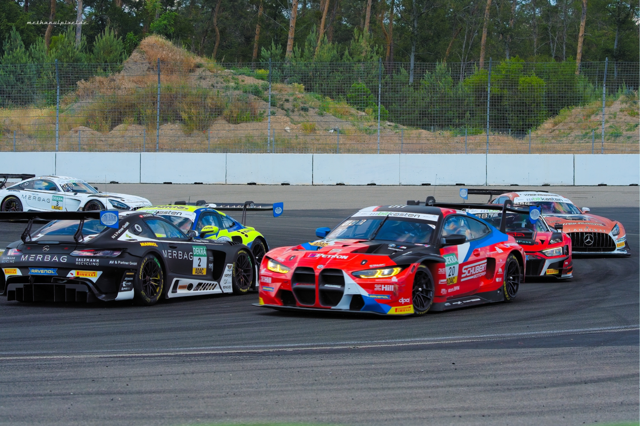 A7404449 2048on1 AI75 resize schärfung0