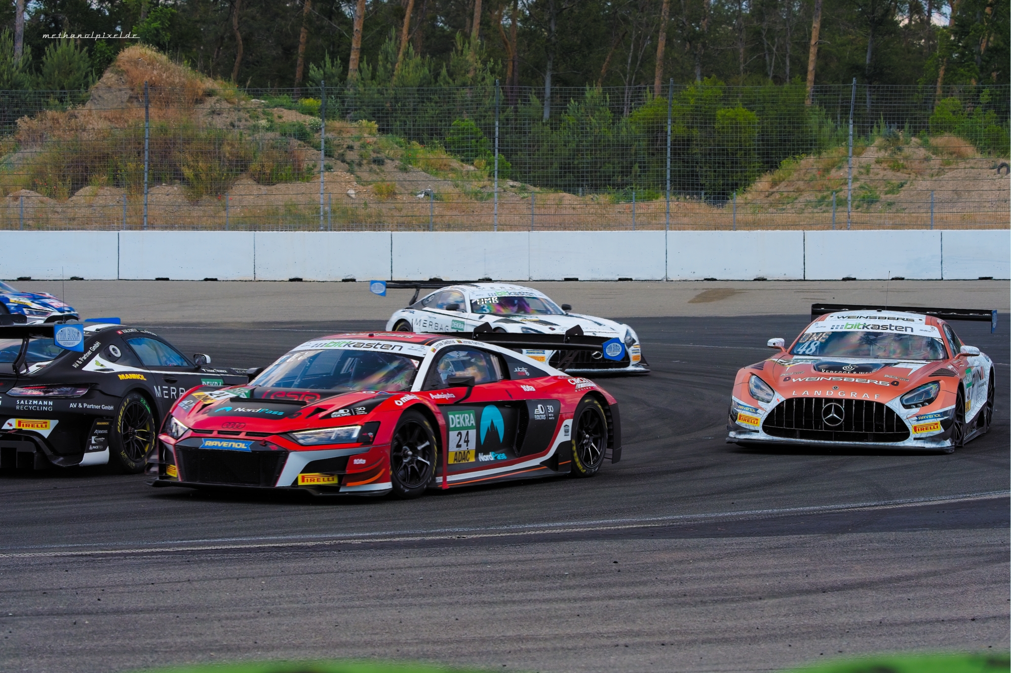 A7404453 2048on1 AI75 resize schärfung0