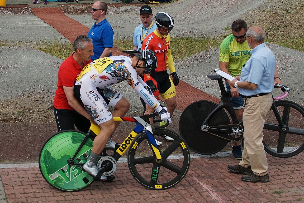 Vier-Bahnen-Tournee, Deutschland