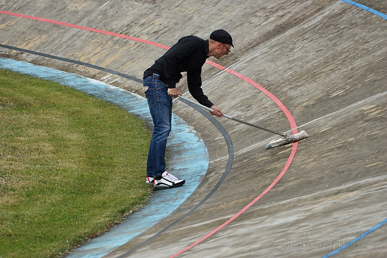 Vier-Bahnen-Tournee, Deutschland