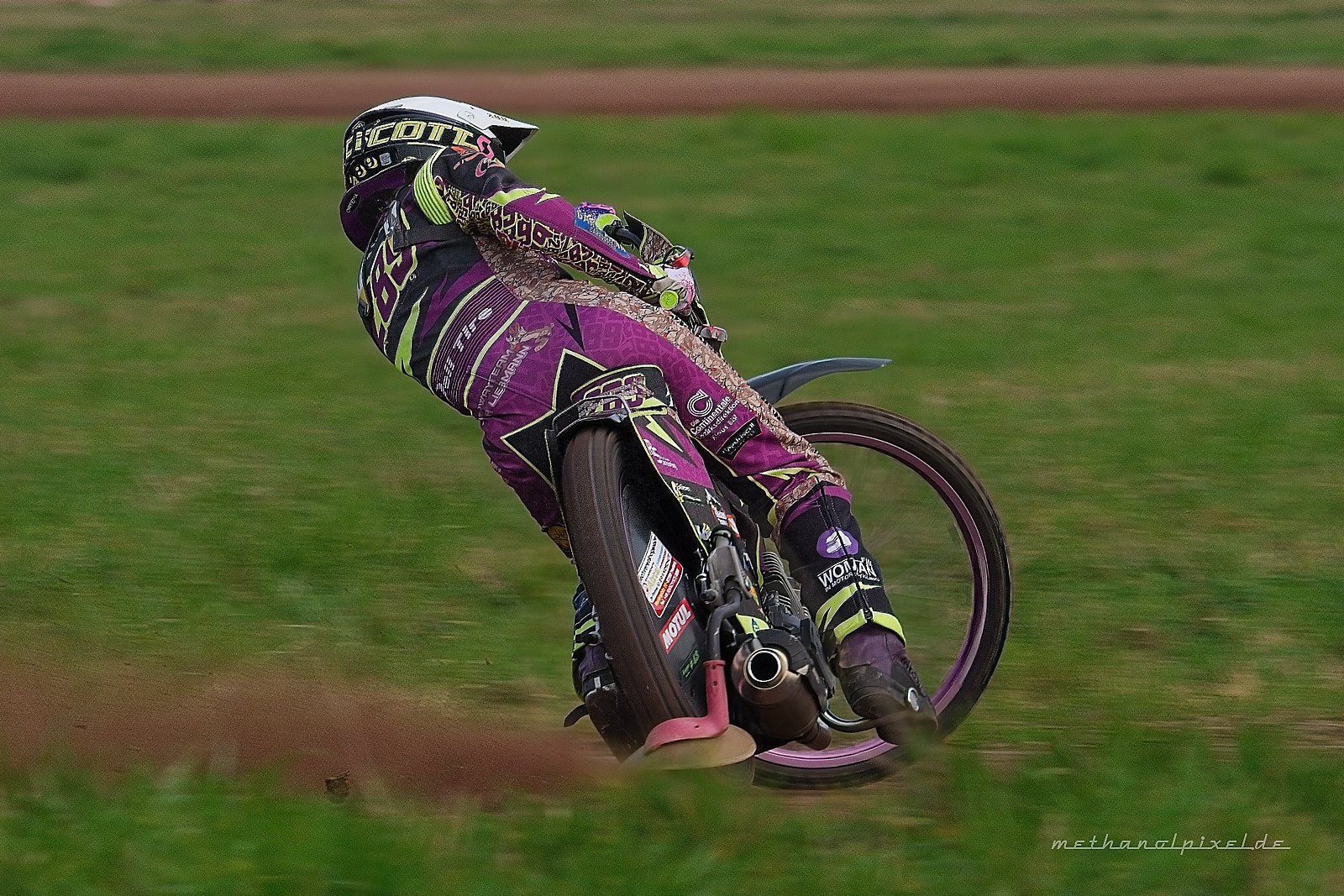 Speedwaytraining0903230282