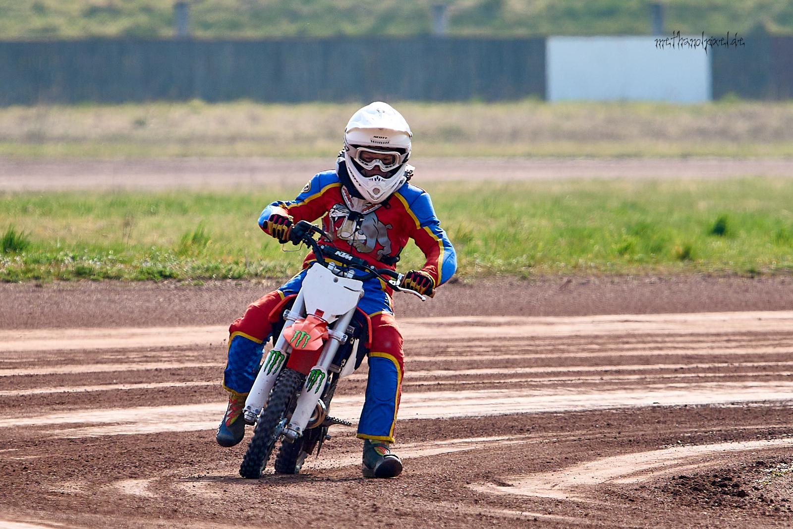 A7403508 jugend 1600