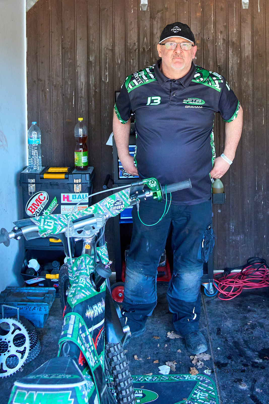 A7403821 graham  1600