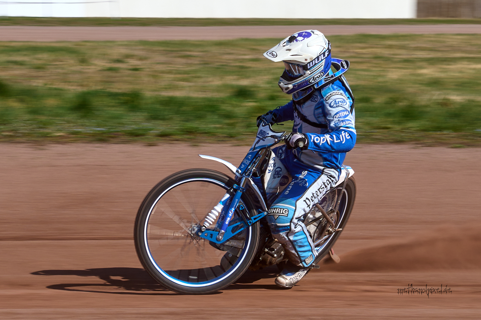 A7403944 dilger 1600