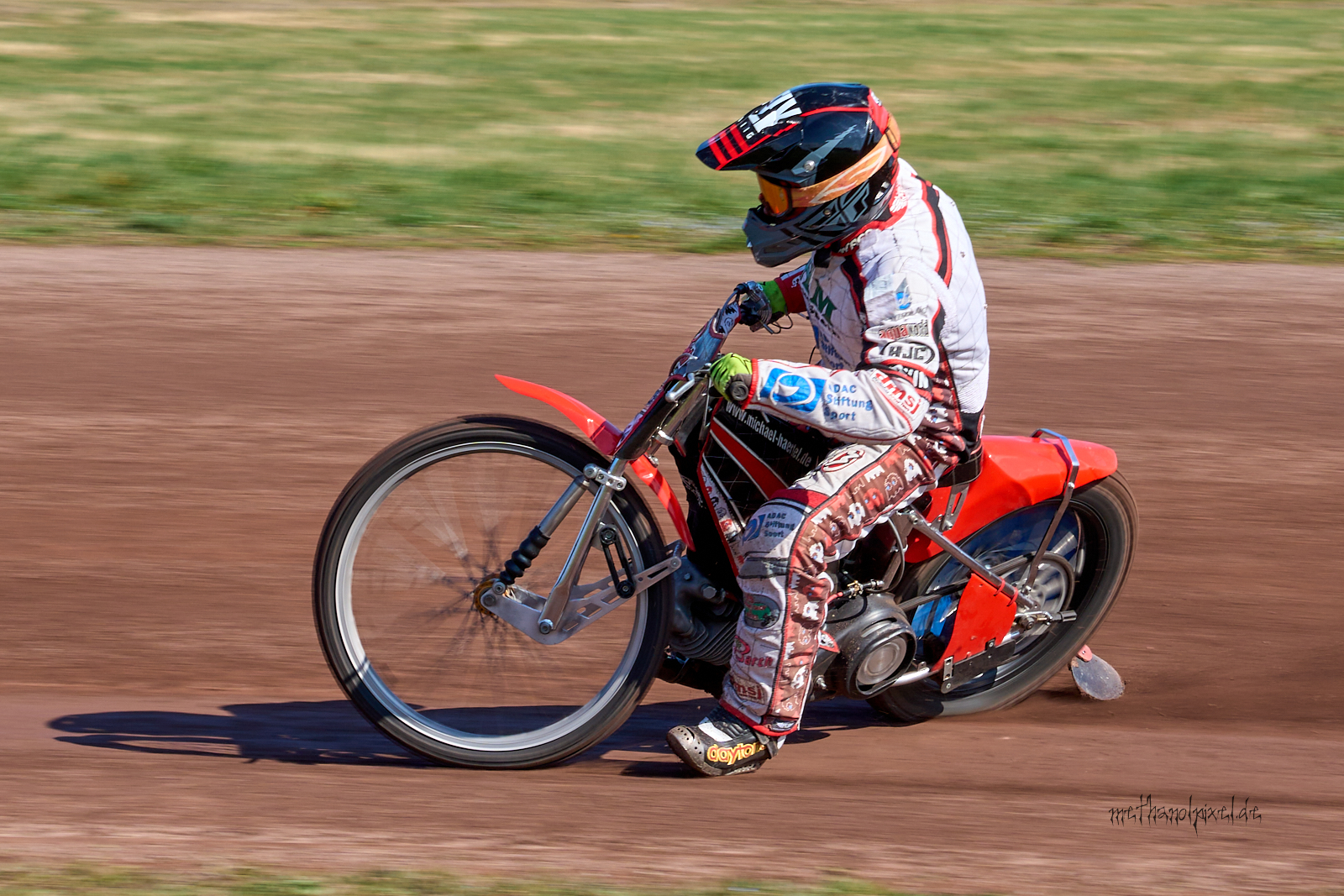 A7403974 adorjan 1600