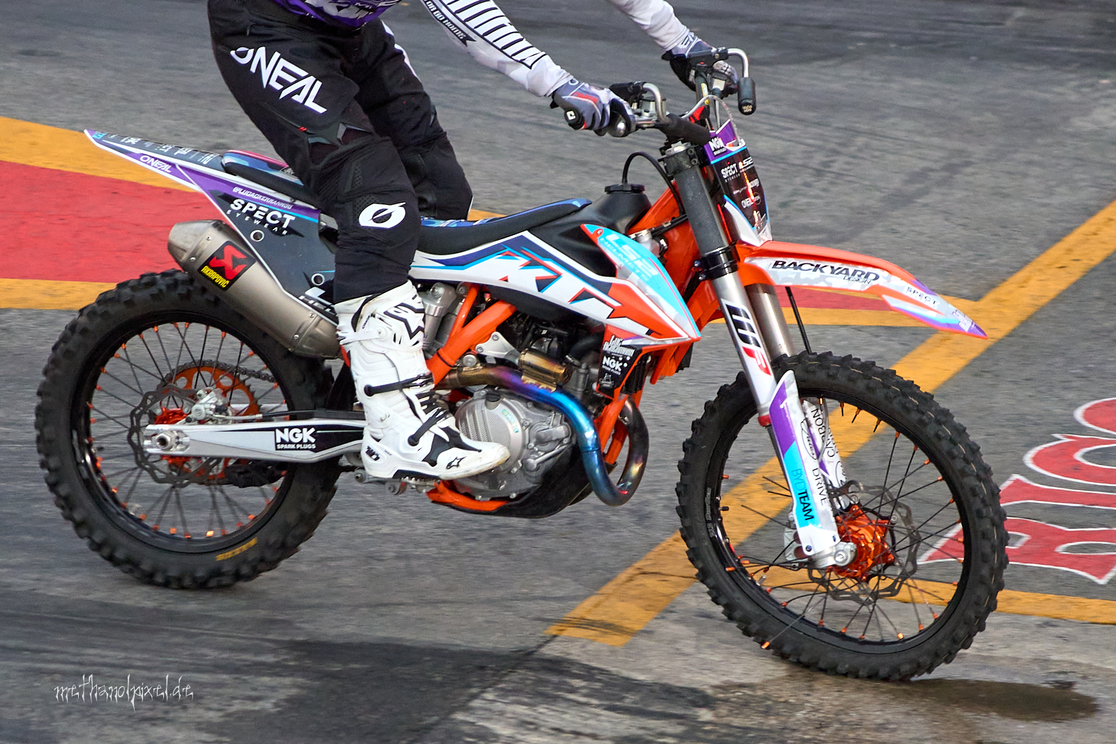 A7402689 ackermann 1600a