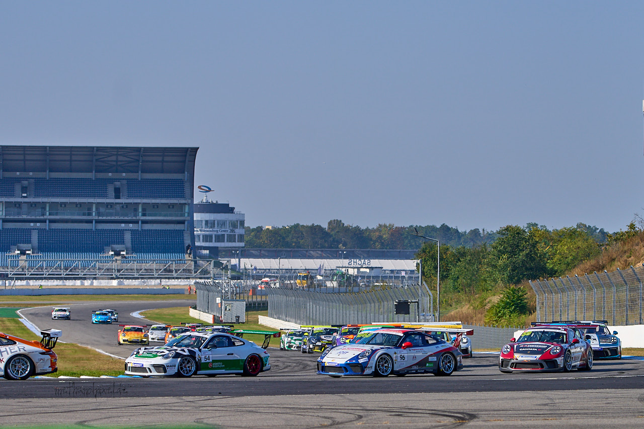 R7402513 Start 09 1280